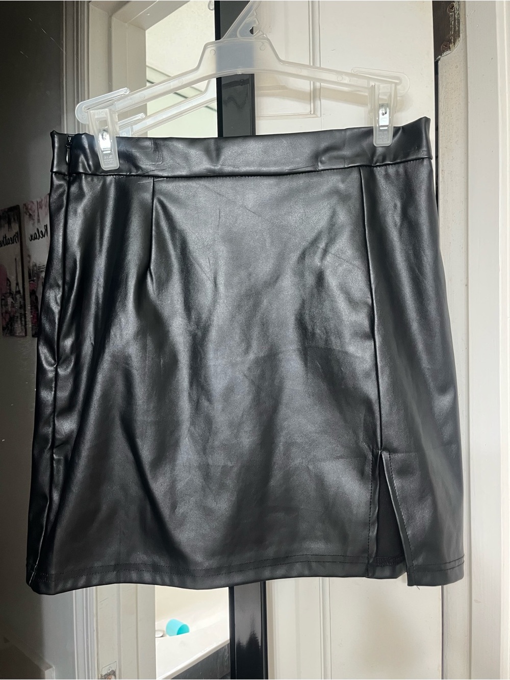 SHEIN Black Faux Leather Mini Skirt with Side Slit